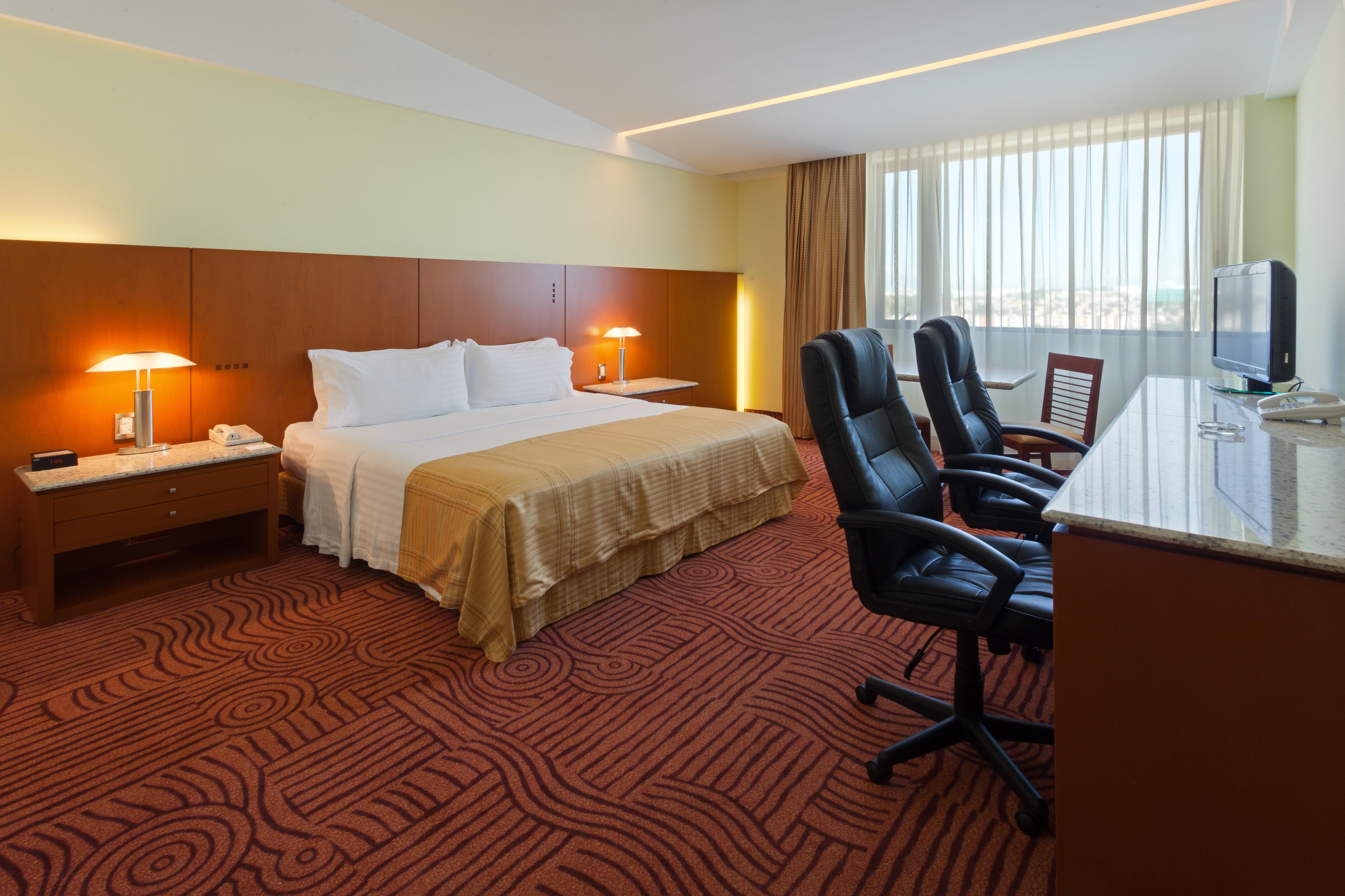 Holiday Inn Puebla Finsa By Ihg Ngoại thất bức ảnh