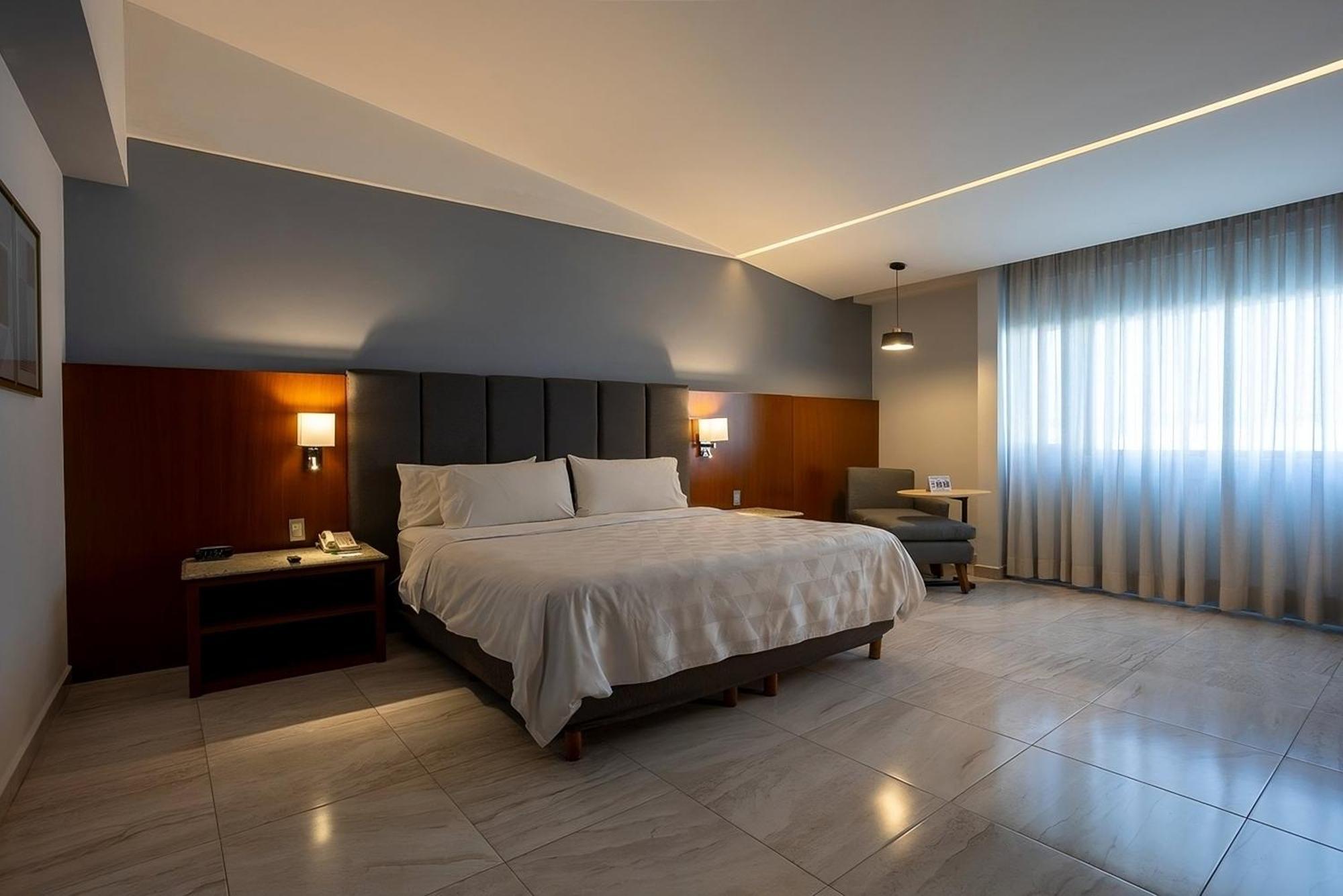 Holiday Inn Puebla Finsa By Ihg Ngoại thất bức ảnh