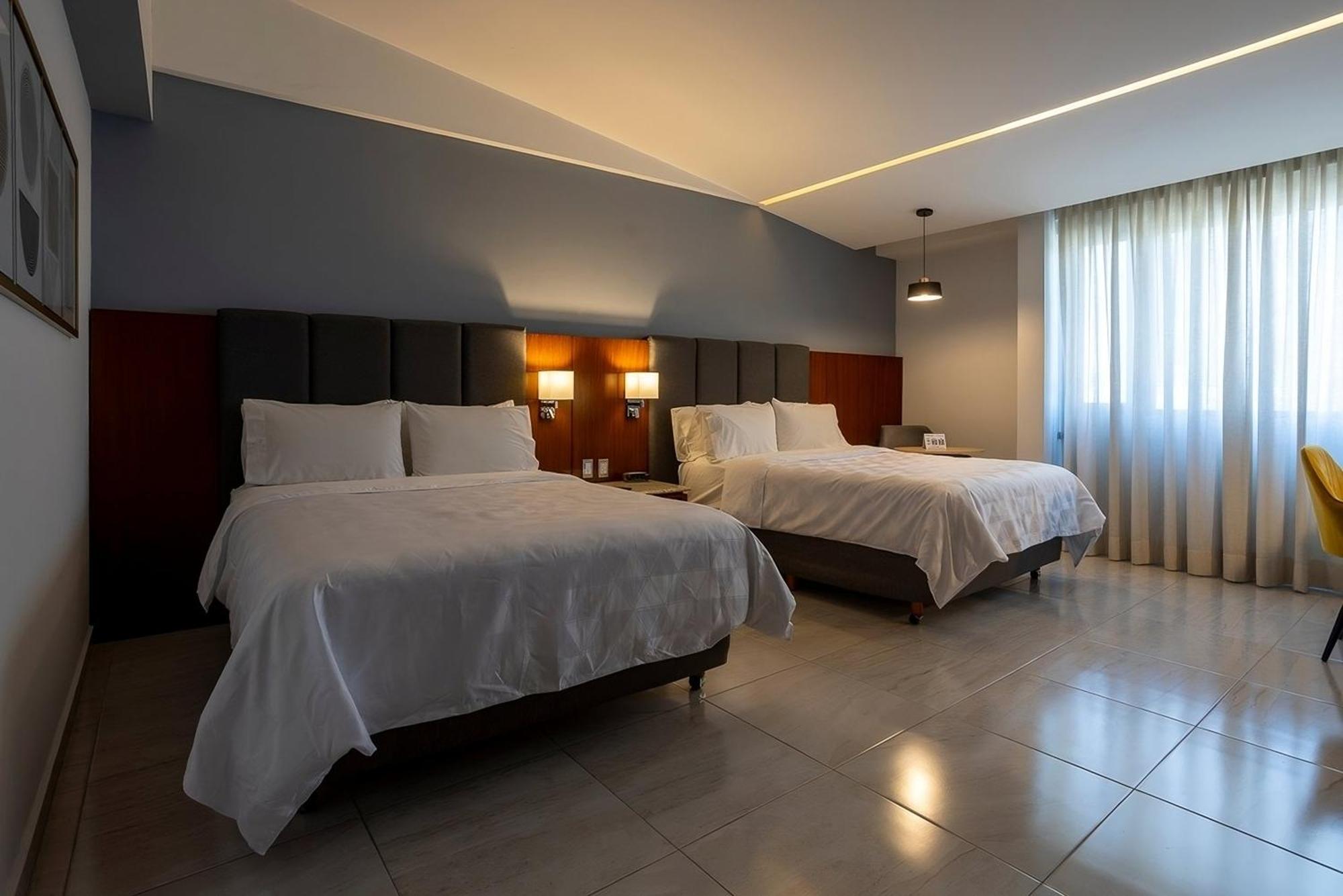 Holiday Inn Puebla Finsa By Ihg Ngoại thất bức ảnh