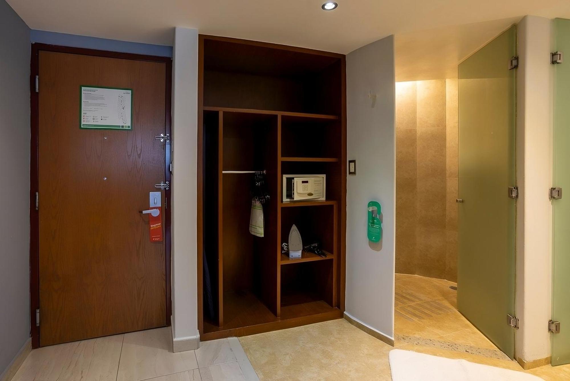 Holiday Inn Puebla Finsa By Ihg Ngoại thất bức ảnh